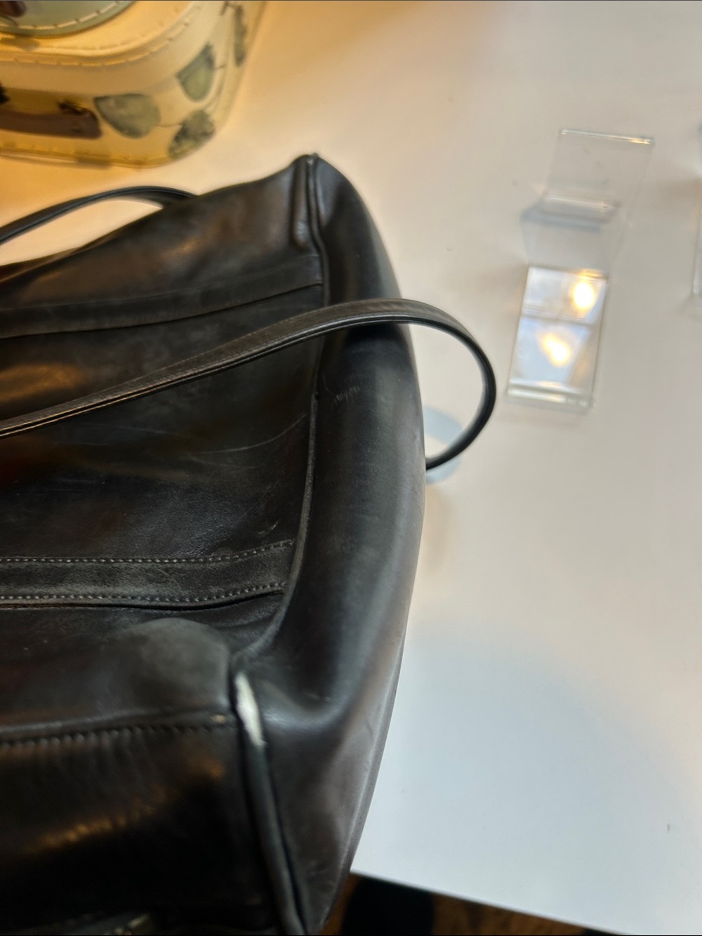 Johnny Farah Classic Black Leather travel shoulder bag organizing collegiate - Picture 6 of 11